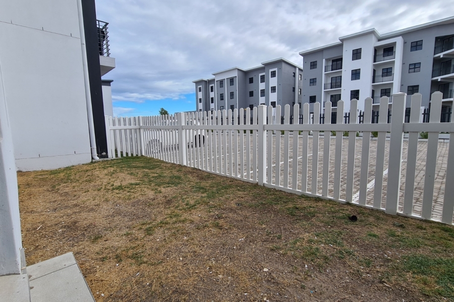 1 Bedroom Property for Sale in Parklands Western Cape